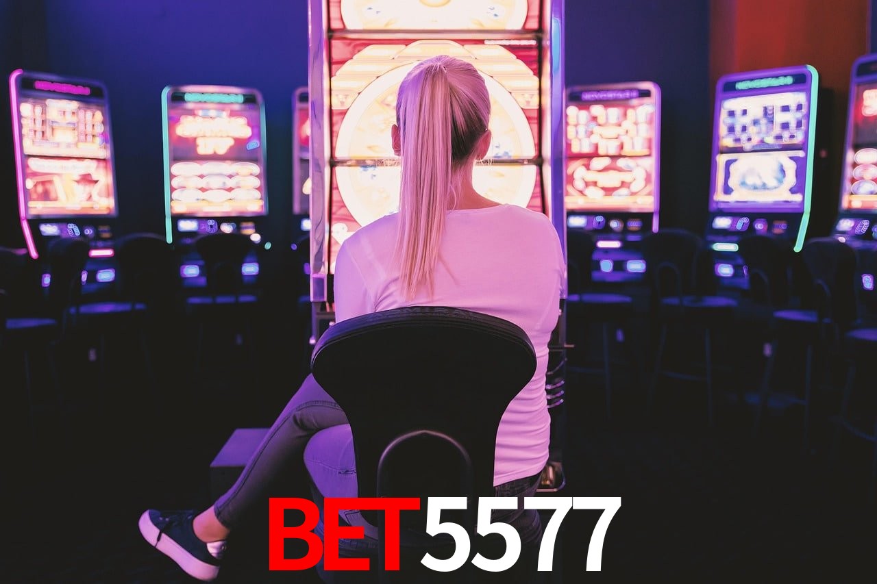 Bonus Features bet5577